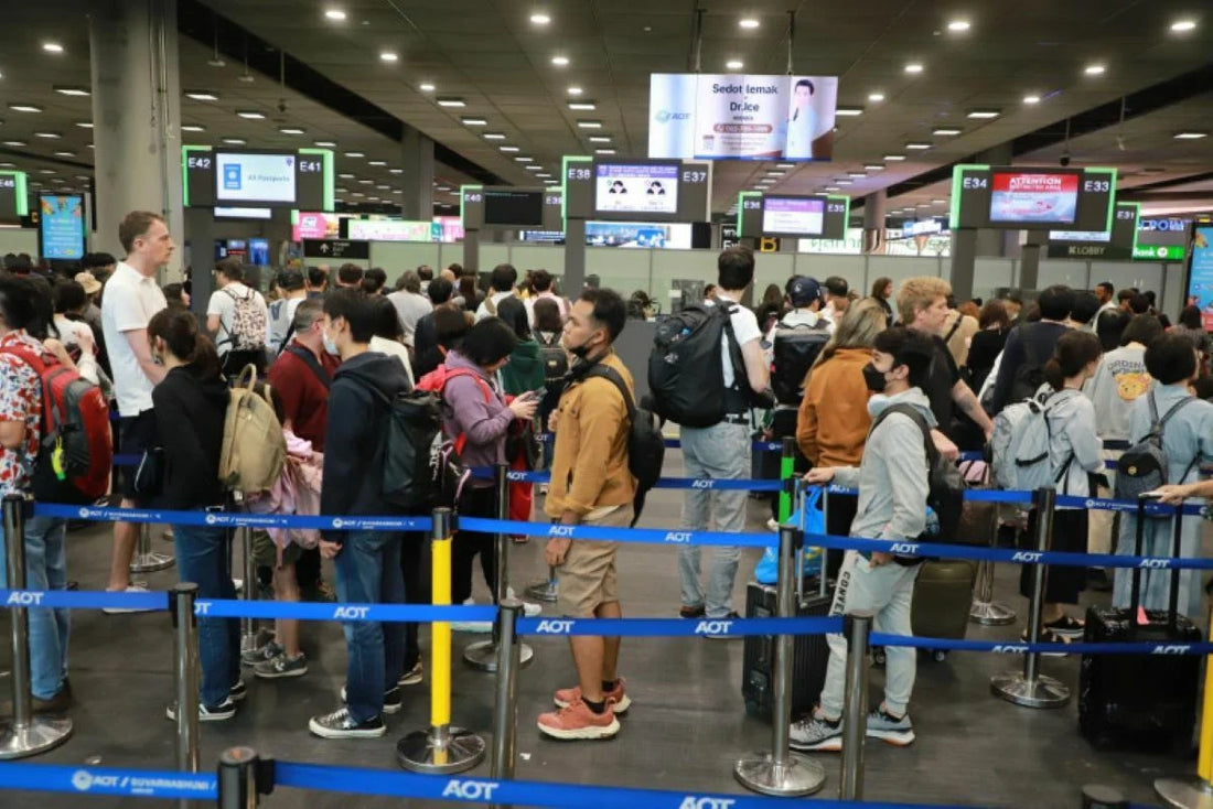 La taxe de voyage de 300 bahts en Thaïlande est mise en place, en commençant par les passagers aériens